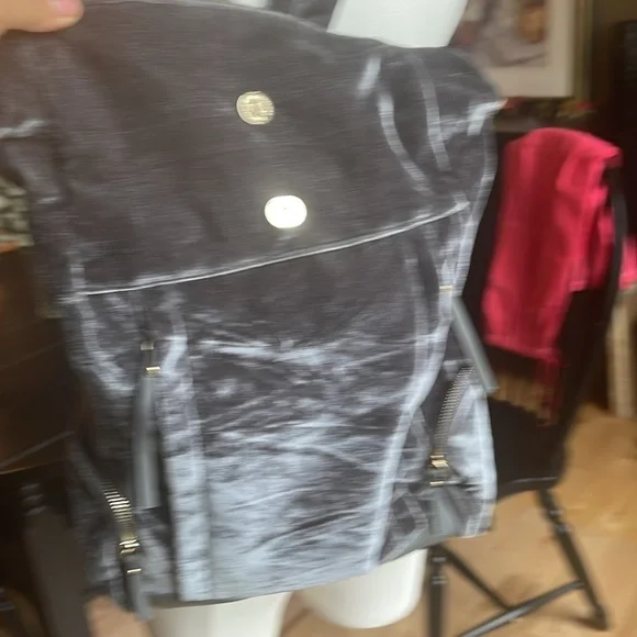 Clements Ribbiro Portobello velvet backpack is gray - Picture 6 of 7